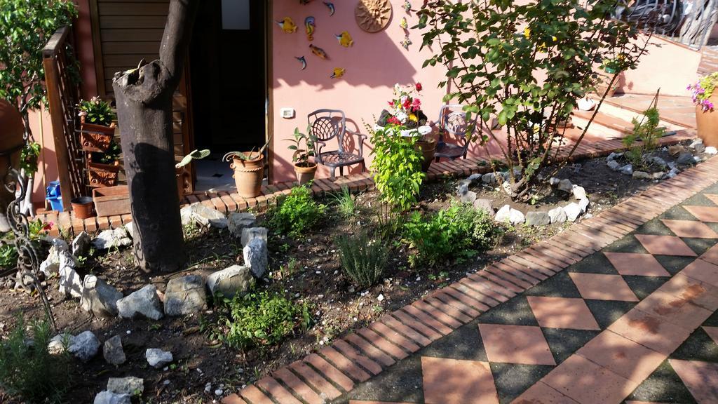Villa Carmelas Taormina Buitenkant foto